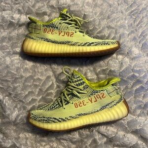 Adidas Yeezy Boost 350 v2 low 6 1/2